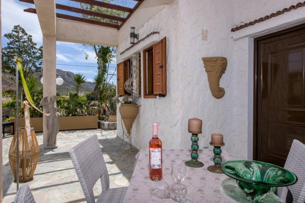Renas Secret Garden House Vila Chania  Exterior foto