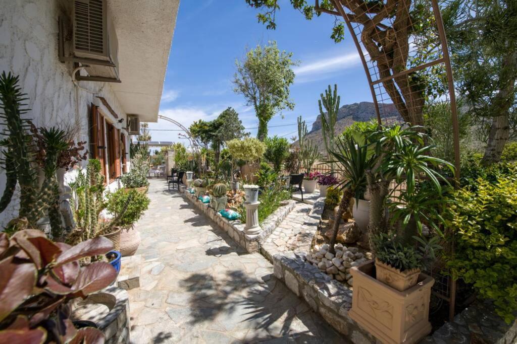 Renas Secret Garden House Vila Chania  Exterior foto